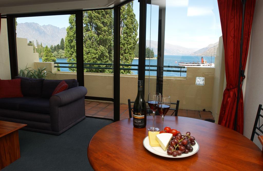 Lakefront Apartments,18 Lake Esplanade Road Queenstown Exterior photo